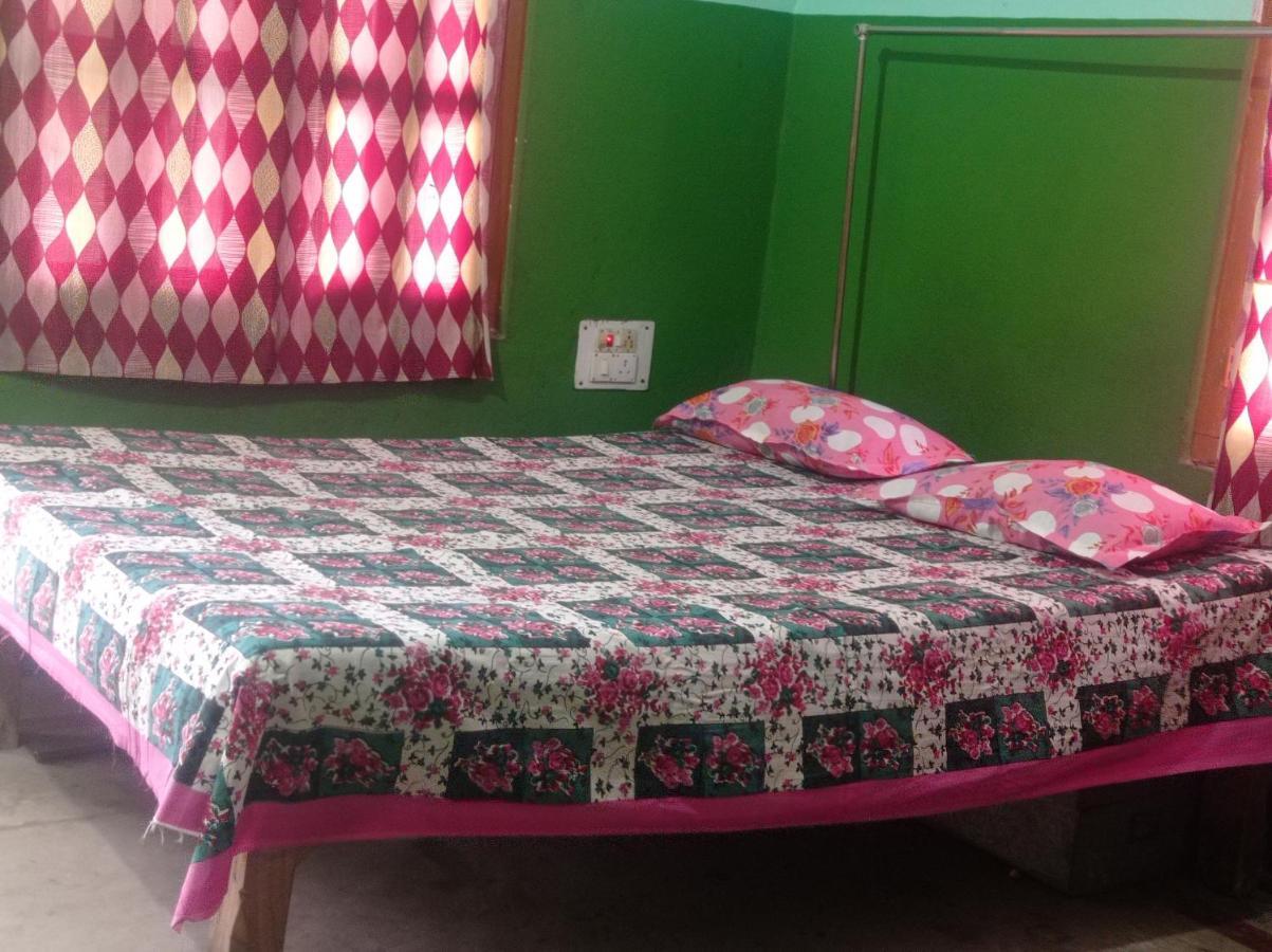 דירות בודהגאיה Ansari House מראה חיצוני תמונה